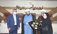  تجلیل از بانوی نخبه فرهنگی شهرستان تالش