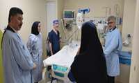 حضور رئیس دانشگاه علوم پزشکی گیلان بر بالین مصدوم حادثه انفجار انزلی در بیمارستان ولایت