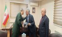 تجلیل از رئیس دانشگاه علوم پزشکی گیلان به‌عنوان چهره اثرگذار کنگره ۸ هزار شهید استان
