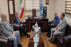 بررسی راهکارهای توسعه حوزه سلامت در گیلان