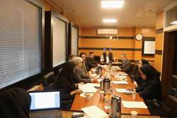 بررسی ۲۶ عنوان طرح تحقیقاتی و پایان‌نامه در سیزدهمین جلسه شورای پژوهشی سال ۱۴۰۴ دانشگاه