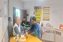 برگزاری ویزیت رایگان کارکنان کارخانه آرد تجارت رودسر به مناسبت هفته بسیج