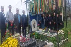 ادای احترام به شهیده نرجس خانعلی‌زاده و پرستار فقید رویا قربانی در آستانه روز پرستار