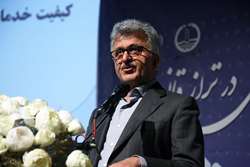 سالمندی فصل شکفتگی حکمت و عبادت است