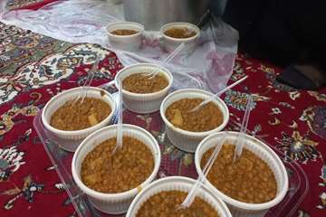 برگزاری مراسم عزاداری و قرائت زیارت عاشورا 