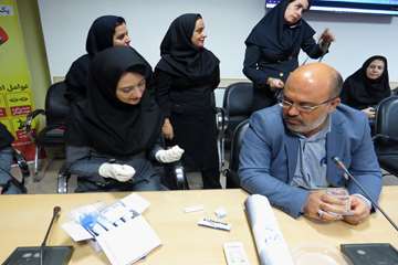 کارگاه آموزشی تقویت شبکه آزمایشگاهی با موضوع اچ آی وی