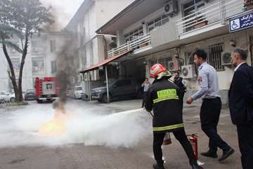 دوره آموزشی ایمنی و مدیریت شرایط اضطراری در معاونت توسعه دانشگاه علوم پزشکی گیلان 