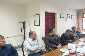 نشست هم‌اندیشی در راستای توسعه سلامت رستم‌آباد با مشارکت دانشگاه و خیرین سلامت