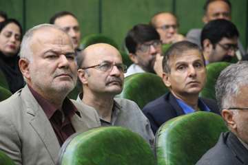 برگزاری کارگاه یک  روزه آشنایی با آخرین دستورالعمل ها و بخشنامه های حقوقی و قضائی مرتبط با نظارت بر درمان
