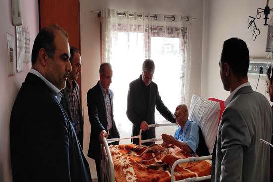 عیادت رئیس دانشگاه علوم پزشکی گیلان از خیر سلامت پروفسور محمدصادق پیروز لاهیجی 