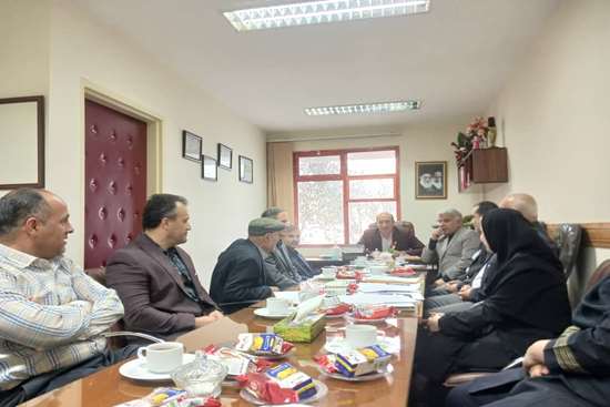 نشست هم‌اندیشی در راستای توسعه سلامت رستم‌آباد با مشارکت دانشگاه و خیرین سلامت 