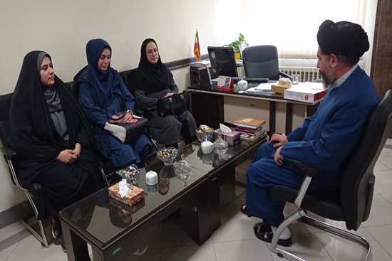 نشست مسئول نهاد نمایندگی مقام معظم رهبری در دانشگاه با اساتید دانشکده داروسازی  